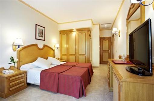 фото отеля Hotel Grupotel Santa Eulalia And Spa Ibiza