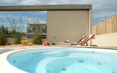 фото отеля Five Cool Rooms