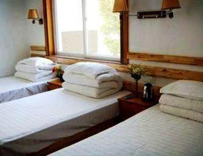 фото отеля Feicuiju Inn