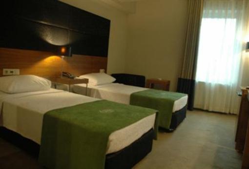 фото отеля Black Cloud Hotel