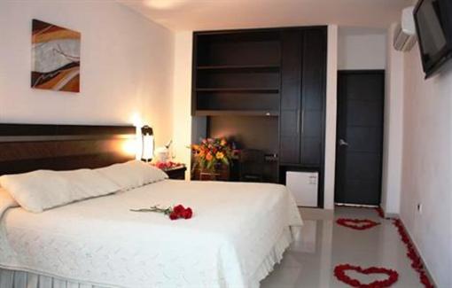 фото отеля Hotel San Jose Plaza