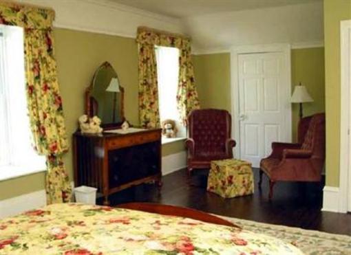 фото отеля Nevis Estate Bed & Breakfast