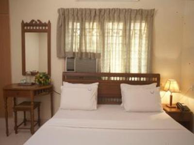 фото отеля Crescent Homes Corporate Stay