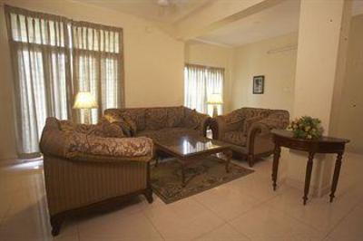 фото отеля Crescent Homes Corporate Stay