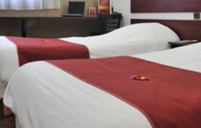 фото отеля Balladins Confort Hotel Saint-Ouen-L'Aumone