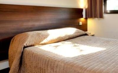 фото отеля Balladins Confort Hotel Saint-Ouen-L'Aumone