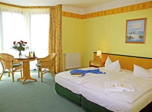 фото отеля Hotel Garni Nussbaumhof
