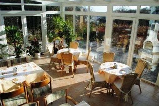 фото отеля Hotel Frohnau