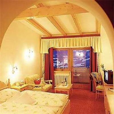 фото отеля Berghotel Zirm Hotel Valdaora