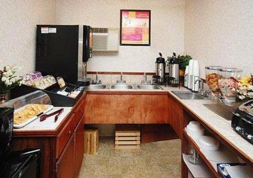 фото отеля Econo Lodge Lexington (Tennessee)