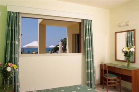 фото отеля Panas Holiday Village