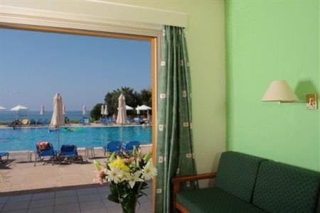 фото отеля Panas Holiday Village