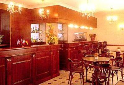 фото отеля Hotel Normandie Lourdes