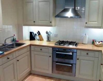 фото отеля Spring House Apartments Basingstoke