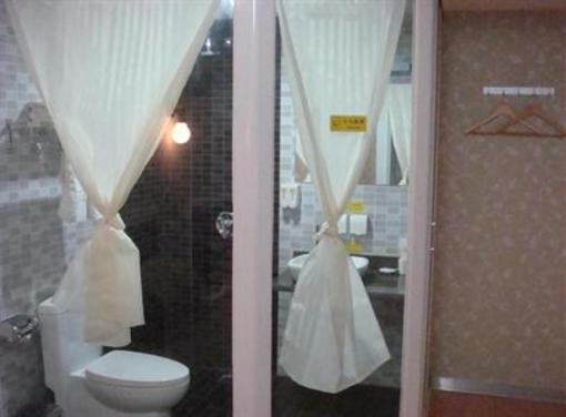 фото отеля Jin'Gang Inn