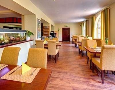 фото отеля Hotel am Stadtpark Papenburg