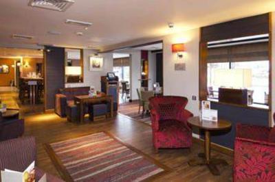 фото отеля Premier Inn Warwick