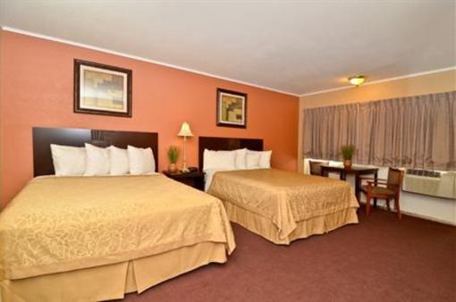 фото отеля BEST WESTERN Red Carpet Inn