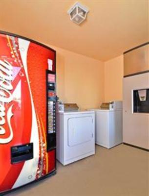 фото отеля BEST WESTERN Red Carpet Inn