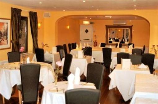 фото отеля Coach House Hotel Flint Cross