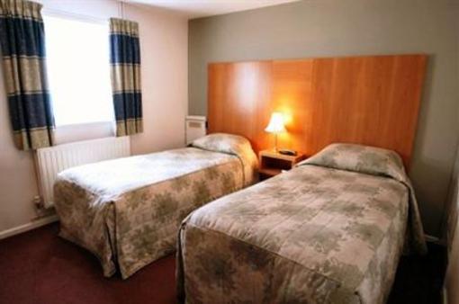 фото отеля Coach House Hotel Flint Cross