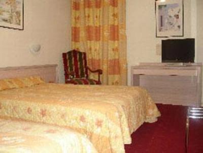 фото отеля Hotel Saint Philibert Tournus