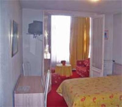 фото отеля Hotel Saint Philibert Tournus