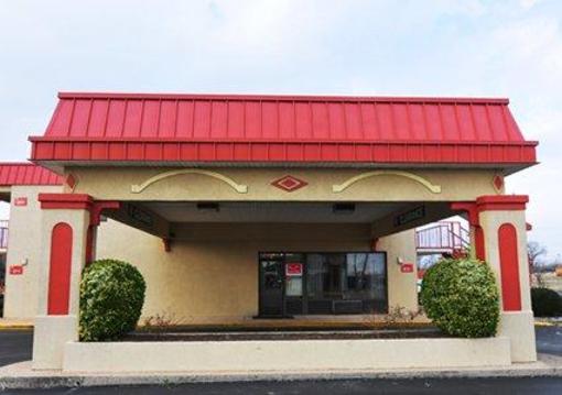 фото отеля Econo Lodge Dyersburg