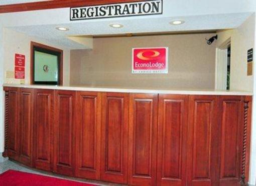 фото отеля Econo Lodge Dyersburg