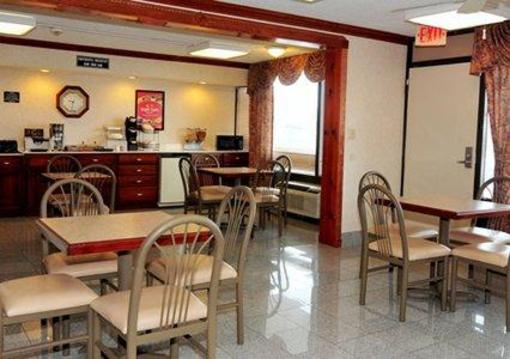 фото отеля Econo Lodge Dyersburg