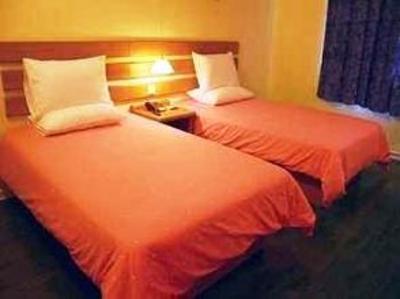 фото отеля Home Inn Kunming East Point