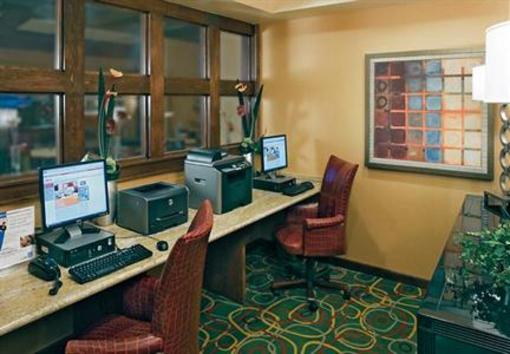 фото отеля Residence Inn Oklahoma City Downtown / Bricktown