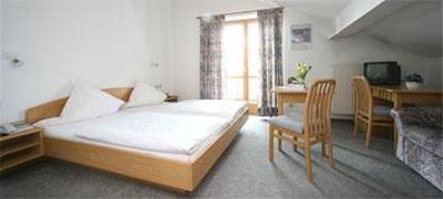 фото отеля Hotel Alt Furstatt Rosenheim