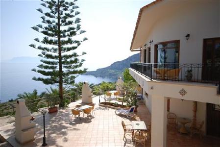 фото отеля Villa Sauci Apartments San Vito Lo Capo