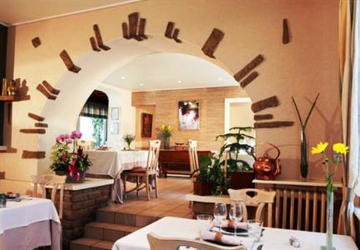 фото отеля Burnel Hotel Rouvres-en-Xaintois