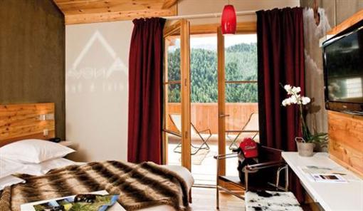 фото отеля Anova Hotel and Spa