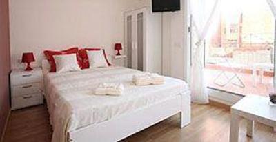 фото отеля Barcelona City Apartment