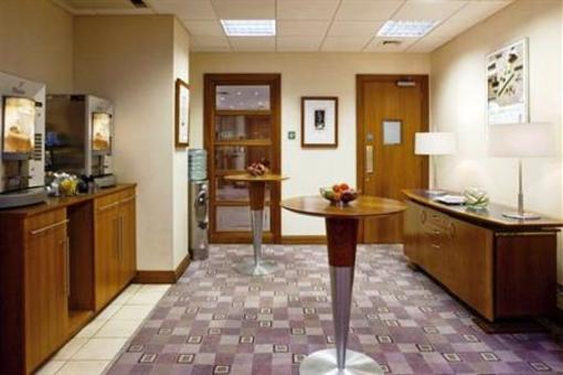 фото отеля Holiday Inn London Shepperton