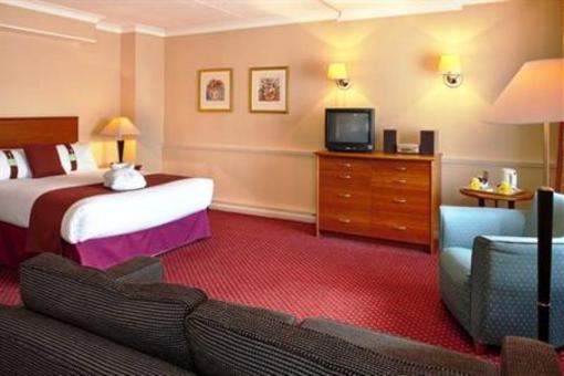 фото отеля Holiday Inn London Shepperton