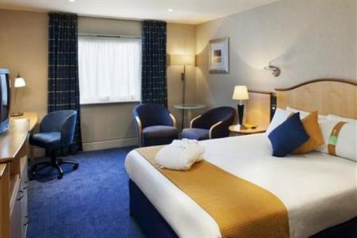 фото отеля Holiday Inn London Shepperton
