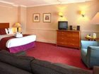 фото отеля Holiday Inn London Shepperton