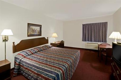 фото отеля Americas Best Value Inn Somerville