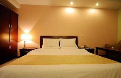 фото отеля Silver City International Hotel