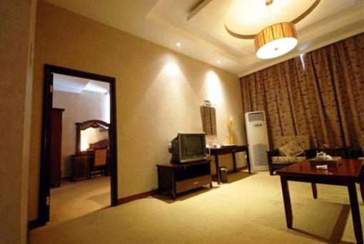 фото отеля Silver City International Hotel