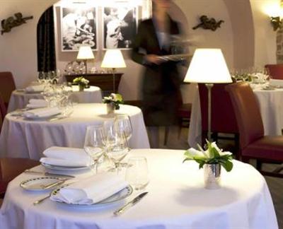 фото отеля Hotel Lameloise