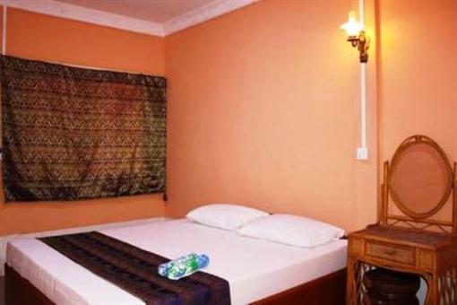 фото отеля Number 9 Guesthouse
