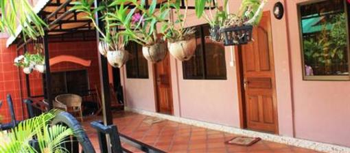фото отеля Number 9 Guesthouse