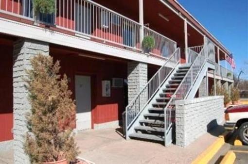 фото отеля Midtown Motel La Junta