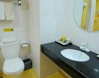фото отеля Home Inn (Heze Tianxiang Park)