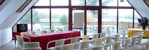 фото отеля Hostellerie Les Couronnes Chouzy-sur-Cisse